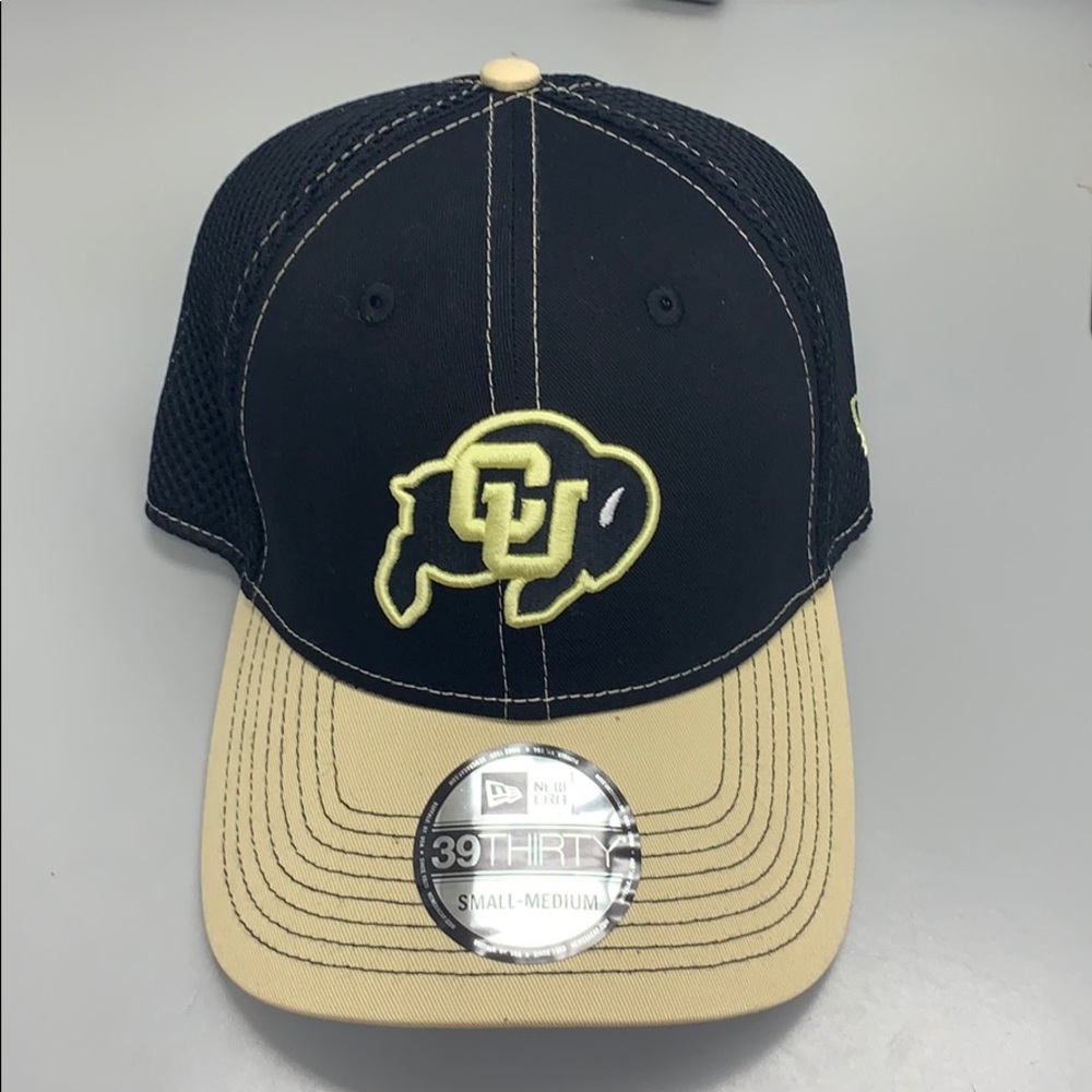 Brand New - CU Boulder 39Thirty Fitted Hat S/M